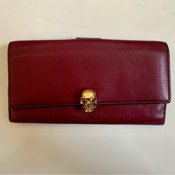 Alexander McQueen Long Bi-Fold Skull Wallet - Picture 2 of 8